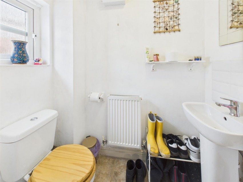 Images for Ferndale Close, Longlevens, Gloucester