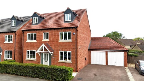 View Full Details for New Dawn View, Gloucester