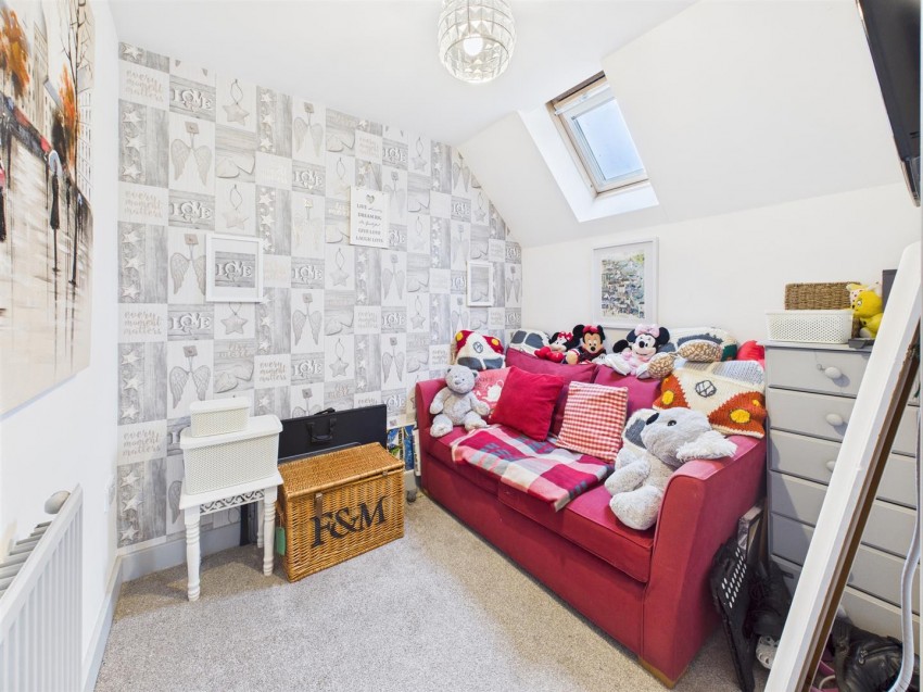 Images for Barton Close, Innsworth, Gloucester