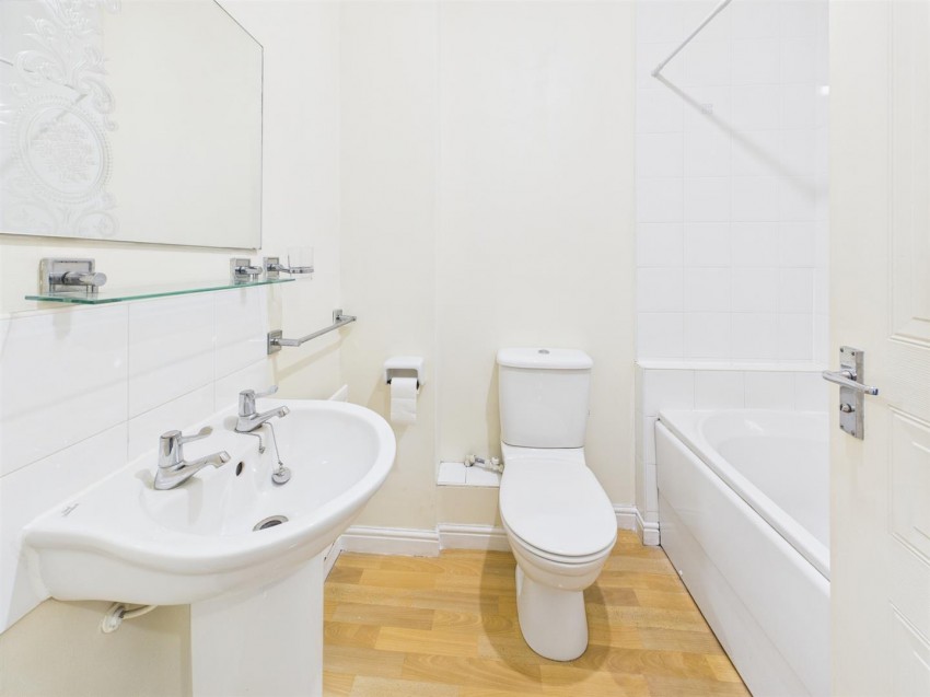 Images for Pillowell Drive, Gloucester