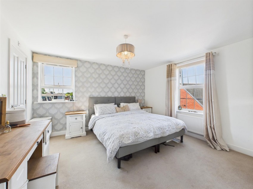Images for Olive Close, Longford, Gloucester
