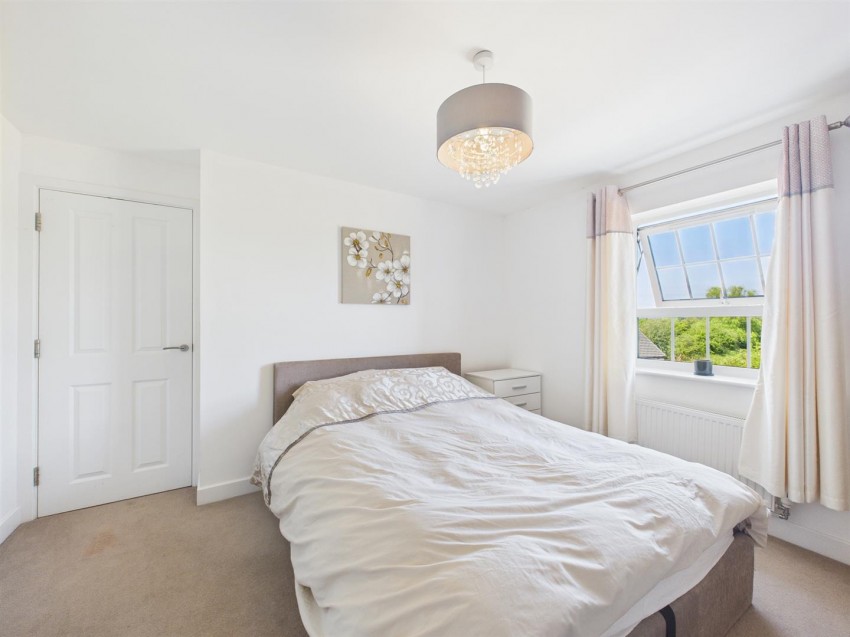 Images for Olive Close, Longford, Gloucester