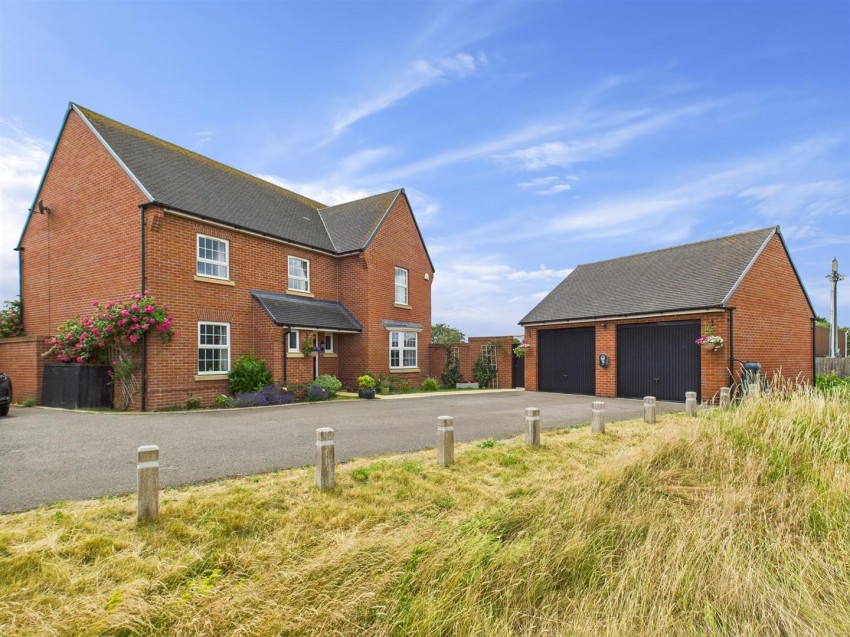 Images for Olive Close, Longford, Gloucester