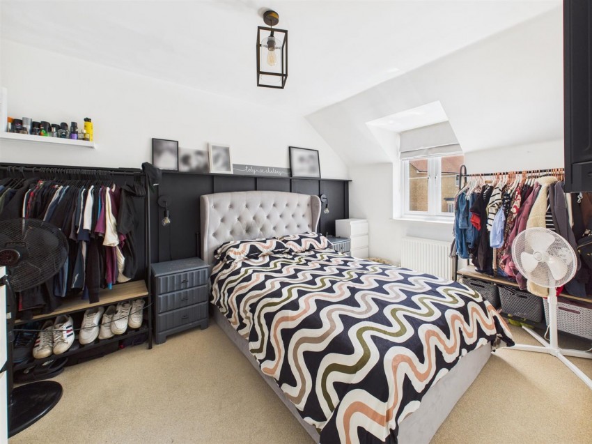 Images for Tiger Moth Close, Brockworth, Gloucester