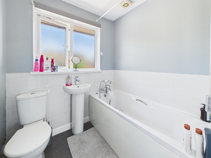 Images for Fairford Way, Gloucester