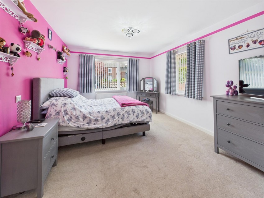 Images for Main Road, Huntley, Gloucester