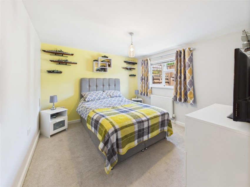 Images for Main Road, Huntley, Gloucester