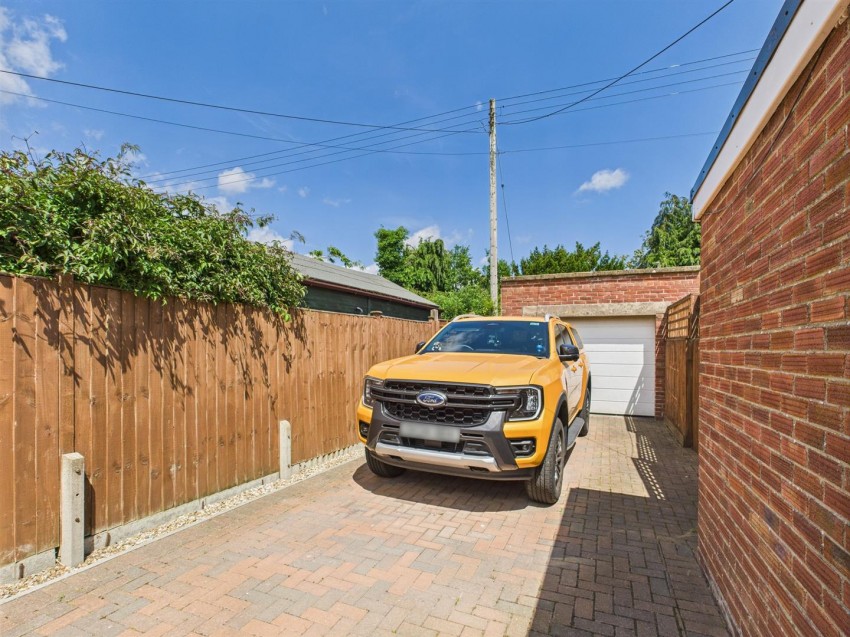 Images for Main Road, Huntley, Gloucester