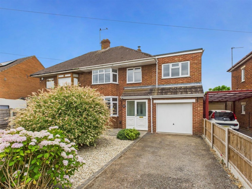 Images for Richmond Gardens, Longlevens, Gloucester