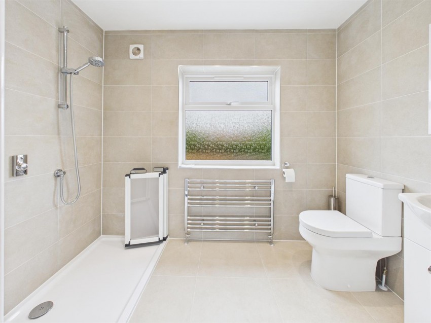 Images for Richmond Gardens, Longlevens, Gloucester