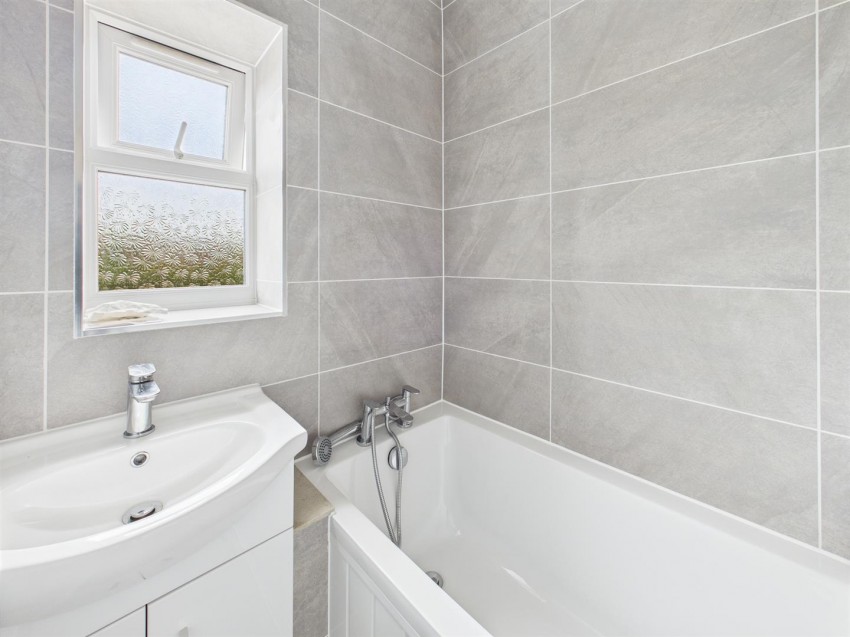 Images for Richmond Gardens, Longlevens, Gloucester