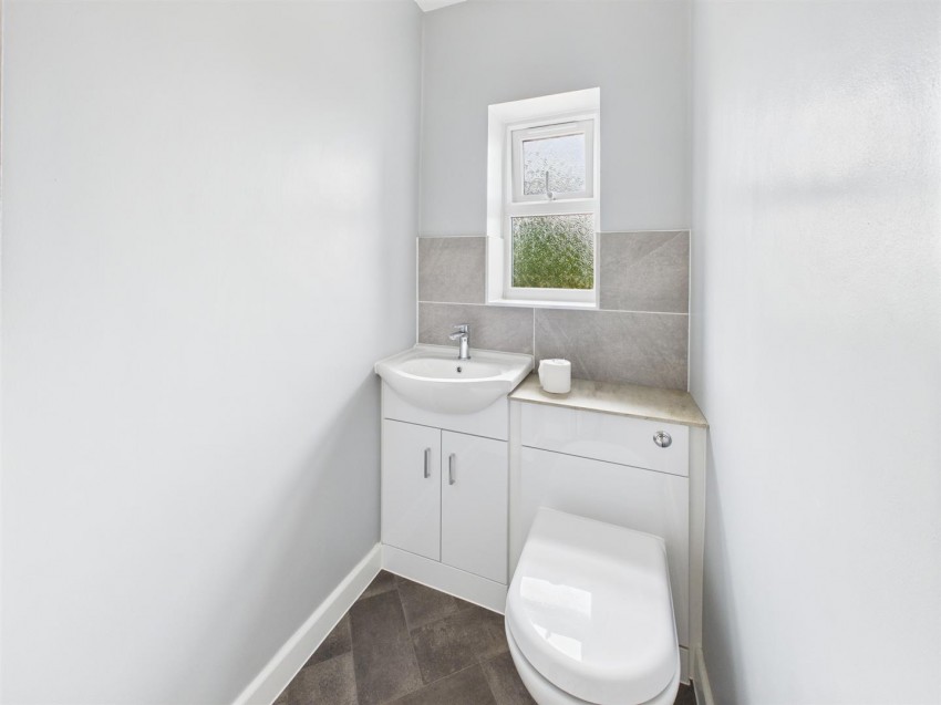 Images for Richmond Gardens, Longlevens, Gloucester