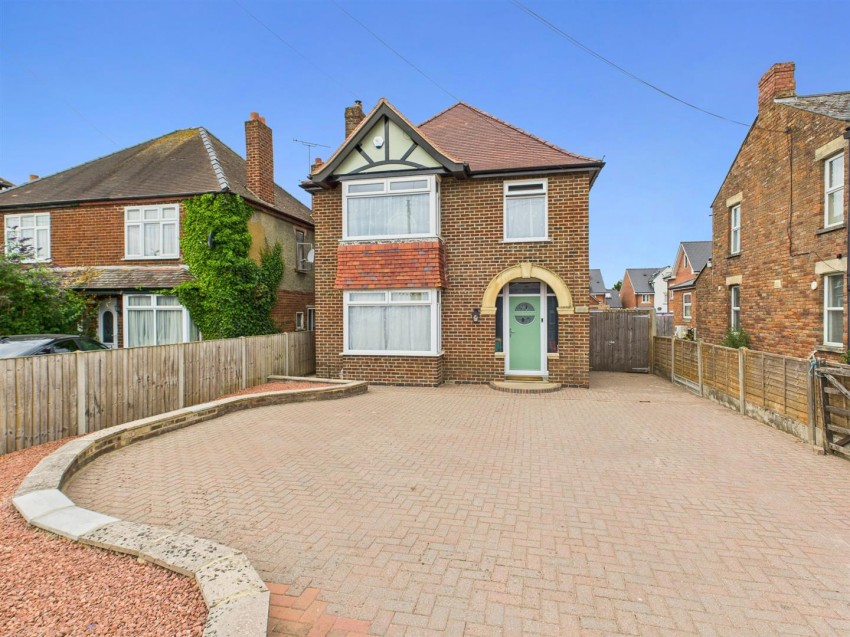 Images for Bristol Road, Quedgeley, Gloucester