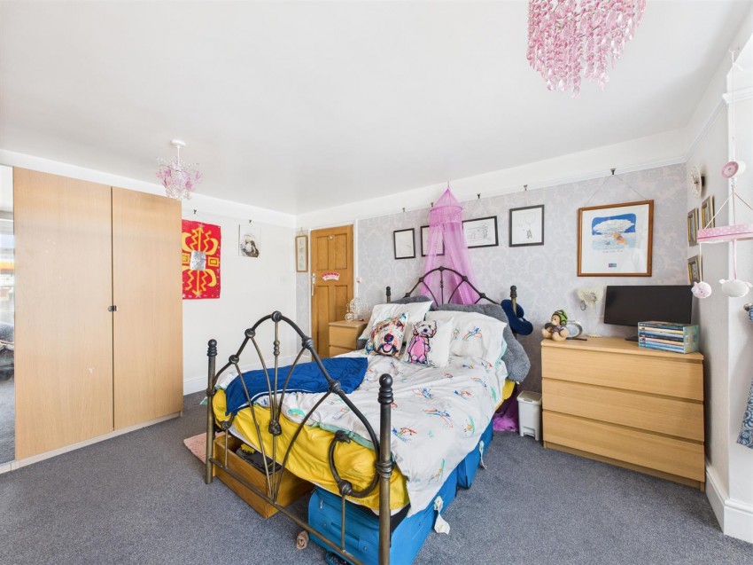 Images for Bristol Road, Quedgeley, Gloucester