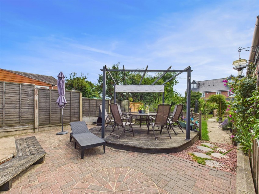 Images for Bristol Road, Quedgeley, Gloucester