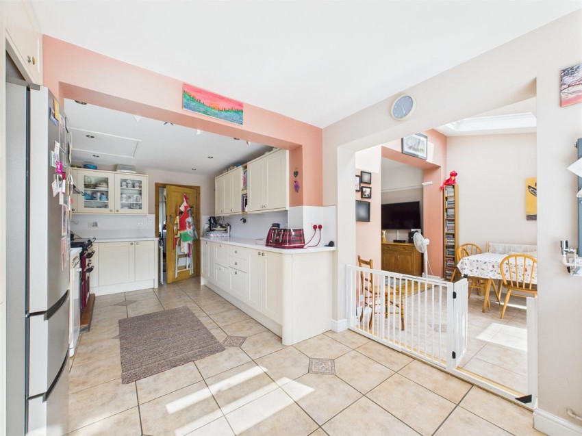 Images for Bristol Road, Quedgeley, Gloucester
