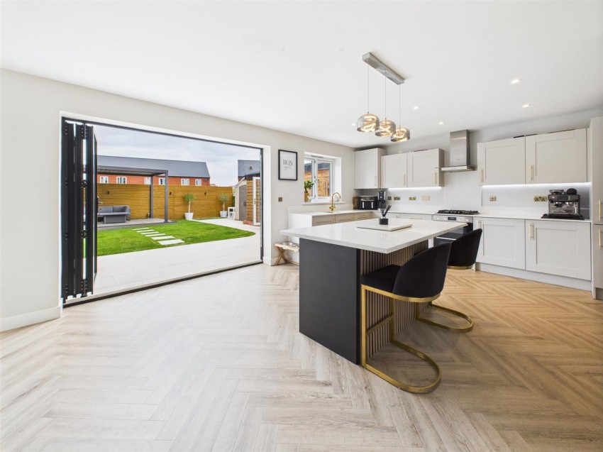 Images for Ironbridge Road, Twigworth, Gloucester