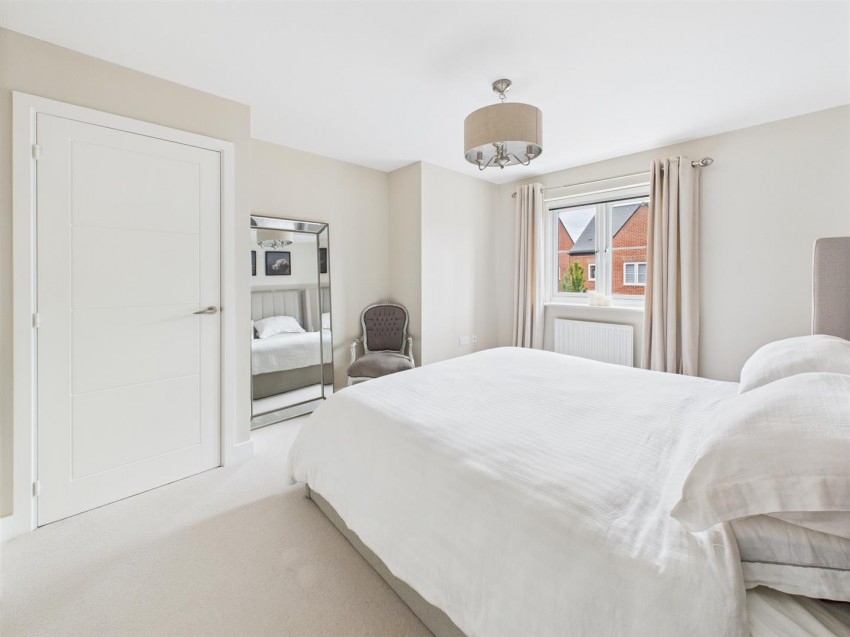 Images for Ironbridge Road, Twigworth, Gloucester