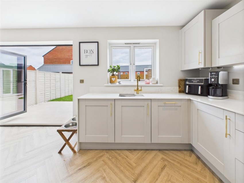 Images for Ironbridge Road, Twigworth, Gloucester