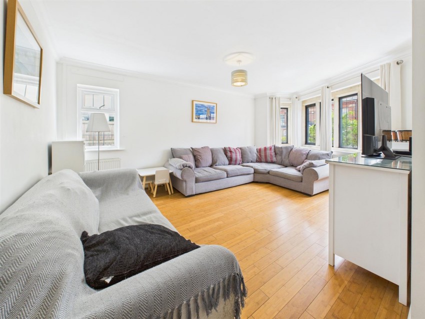 Images for Sandhurst Road, Gloucester