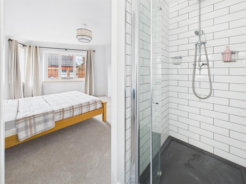 Images for Sandhurst Road, Gloucester