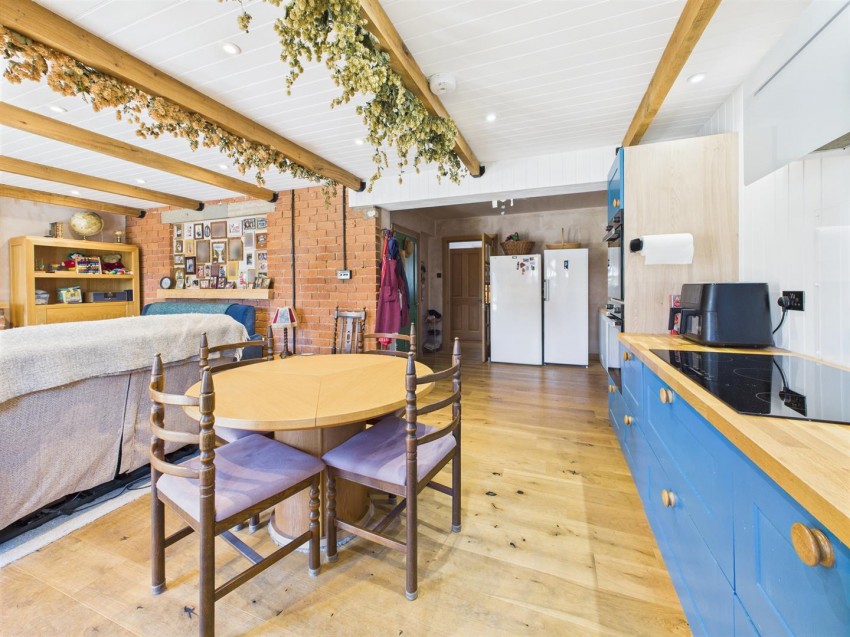 Images for Grove Crescent, Barnwood, Gloucester