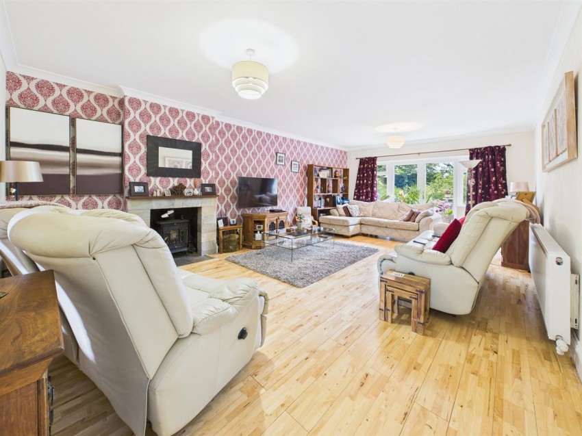 Images for King Edwards Avenue, Gloucester