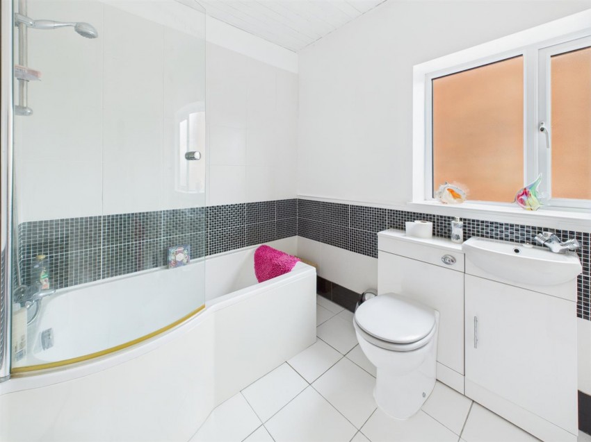 Images for King Edwards Avenue, Gloucester