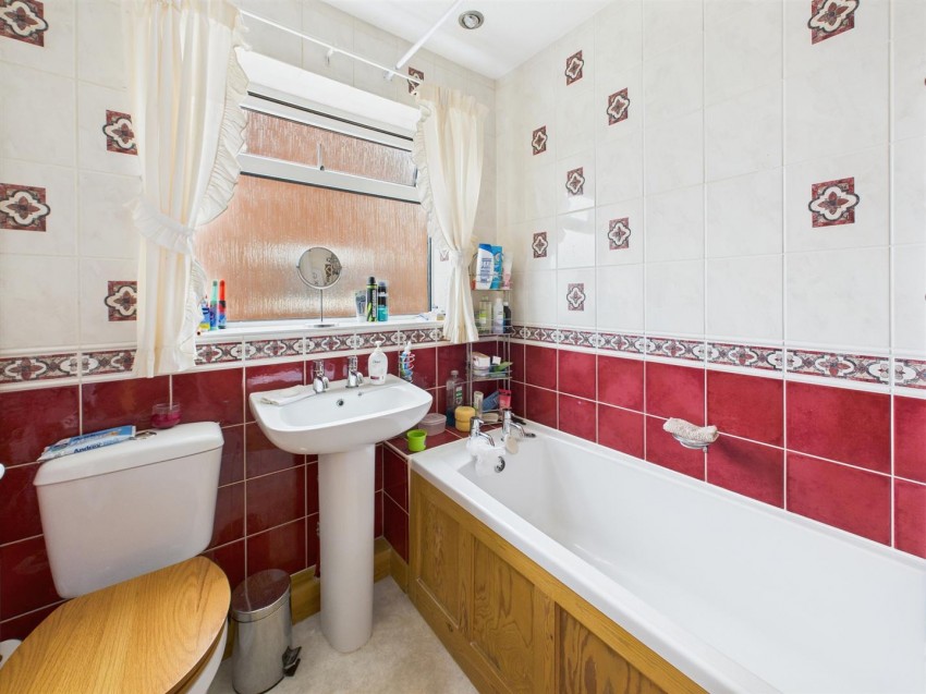 Images for Park Avenue, Longlevens, Gloucester