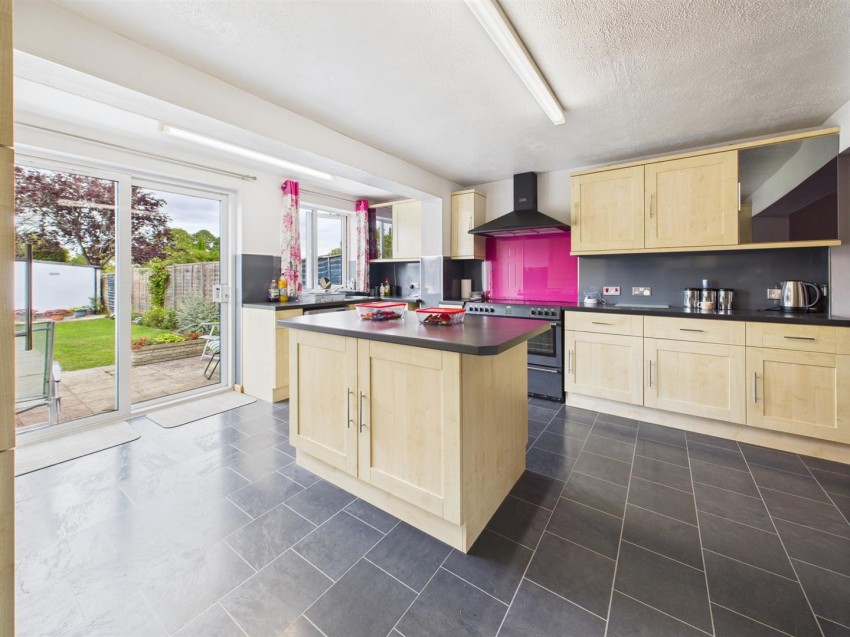 Images for Park Avenue, Longlevens, Gloucester