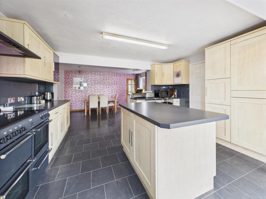 Images for Park Avenue, Longlevens, Gloucester