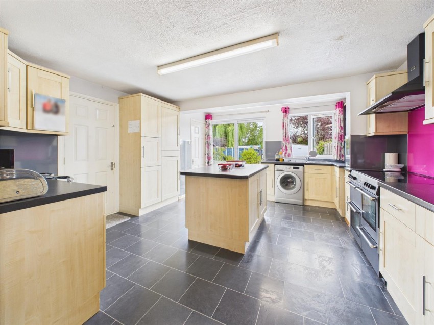 Images for Park Avenue, Longlevens, Gloucester