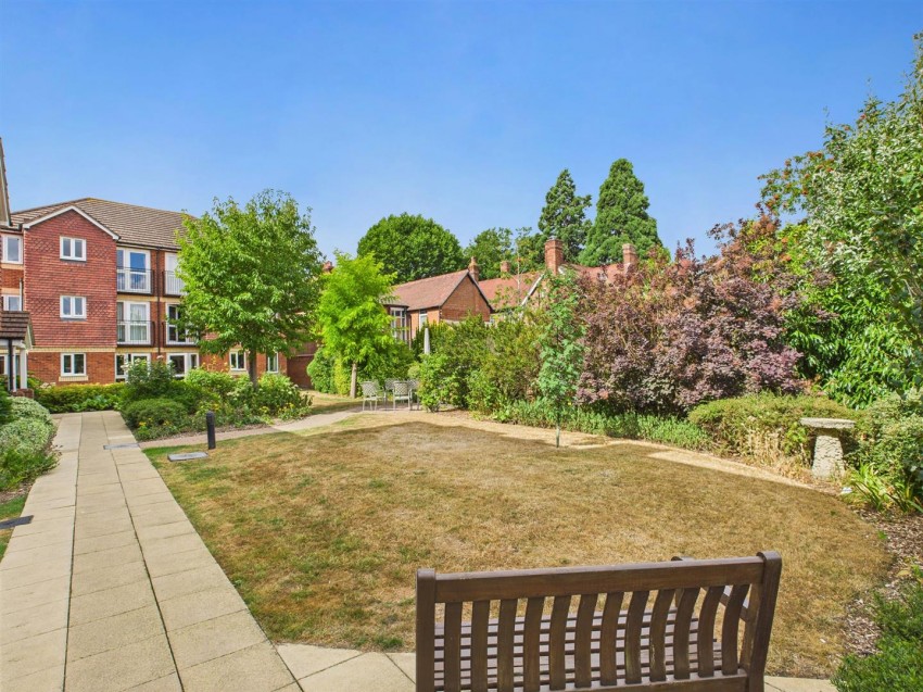 Images for Hamlet Lodge, Heathville Road, Gloucester