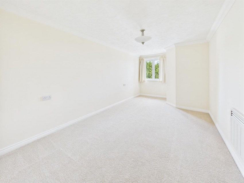 Images for Hamlet Lodge, Heathville Road, Gloucester