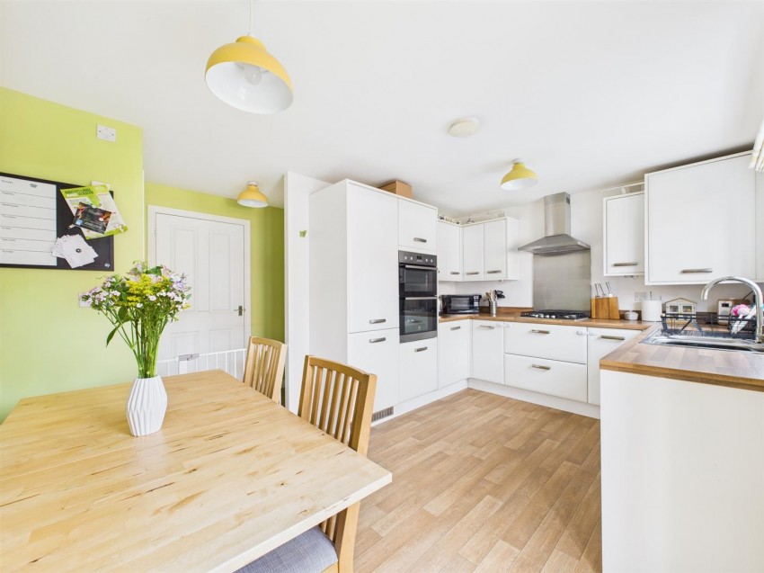 Images for Martyn Close, Brockworth, Gloucester