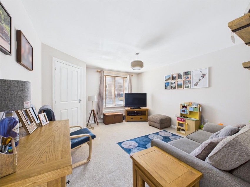 Images for Martyn Close, Brockworth, Gloucester