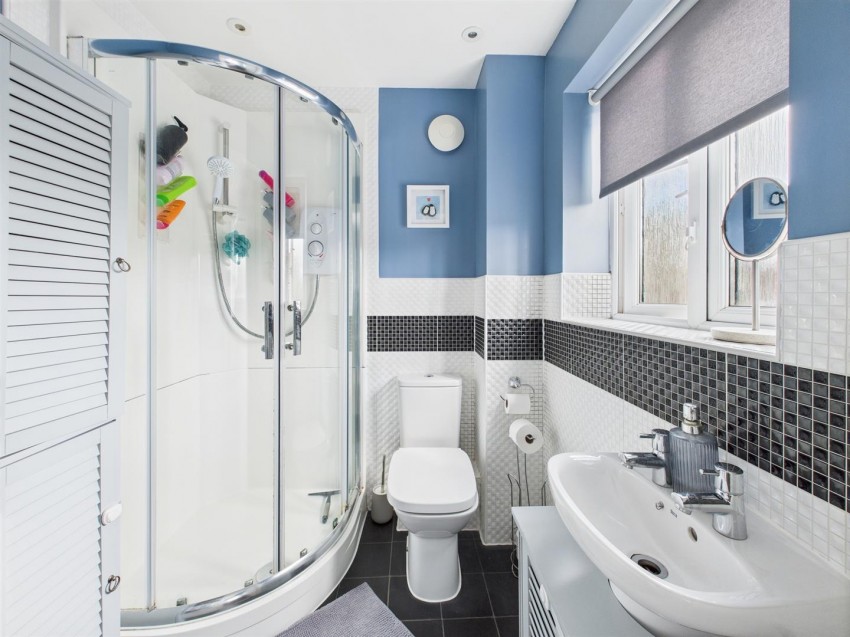 Images for Martyn Close, Brockworth, Gloucester