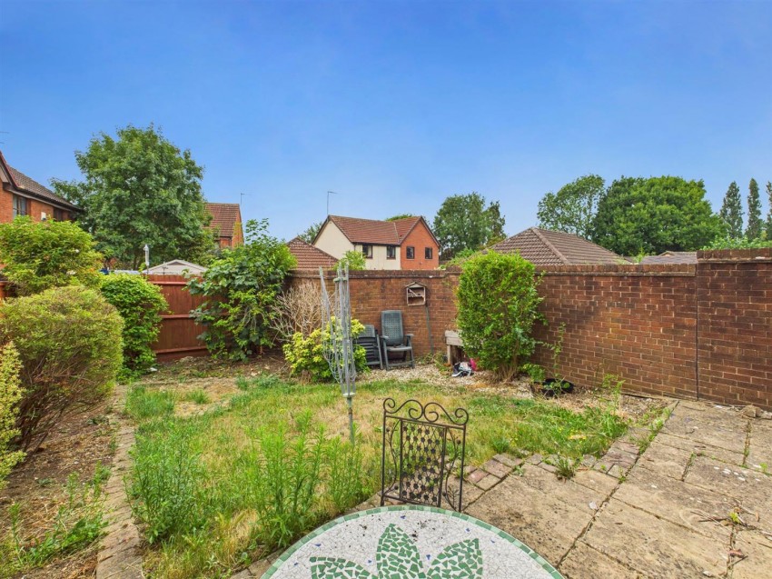 Images for Montgomery Cllose, Hucclecote, Gloucester