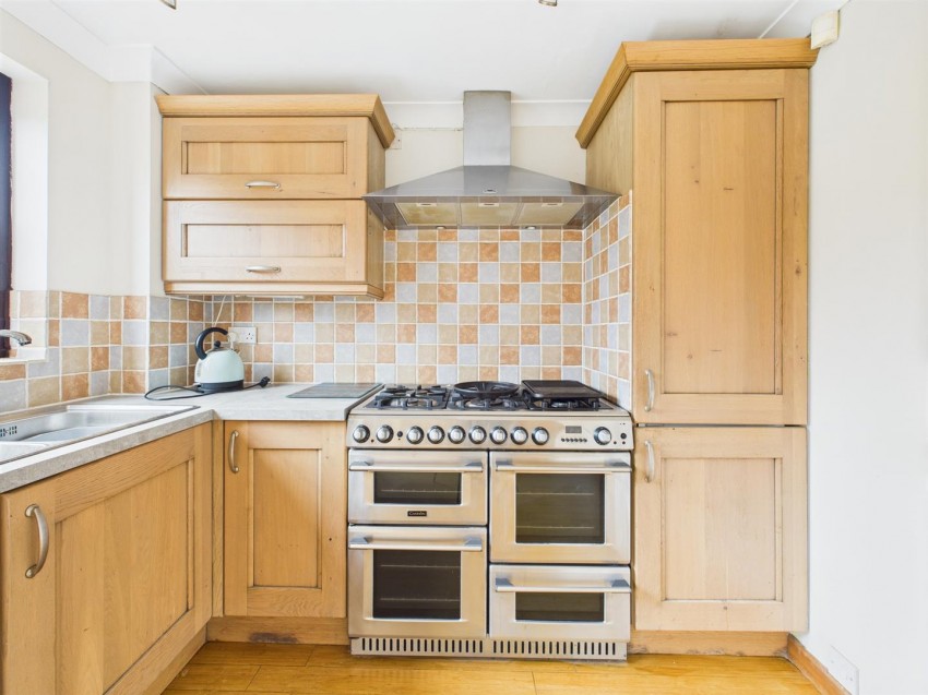 Images for Montgomery Cllose, Hucclecote, Gloucester