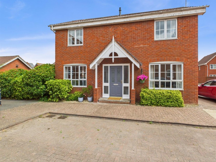 Images for Garlandstone Walk, Hempsted, Gloucester