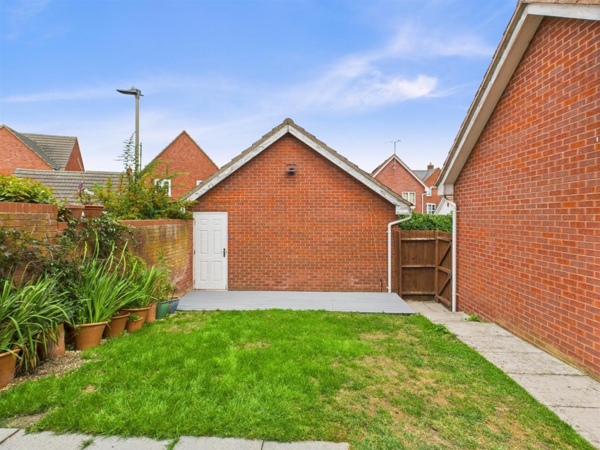 Images for Garlandstone Walk, Hempsted, Gloucester