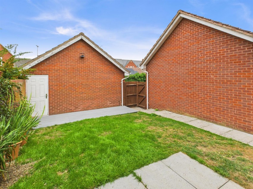 Images for Garlandstone Walk, Hempsted, Gloucester