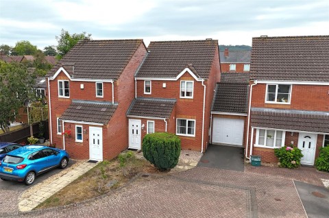 View Full Details for Little Normans, Longlevens, Gloucester