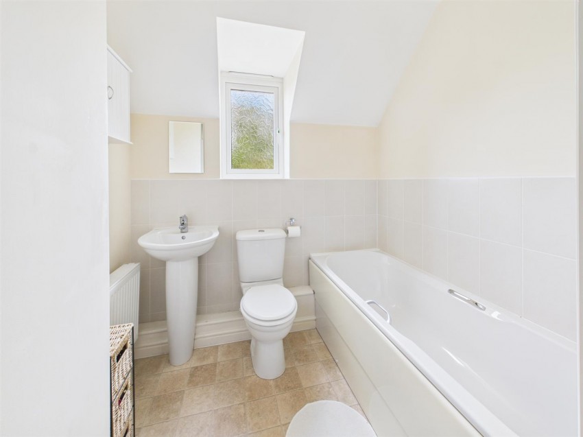 Images for Longhorn Avenue, Gloucester