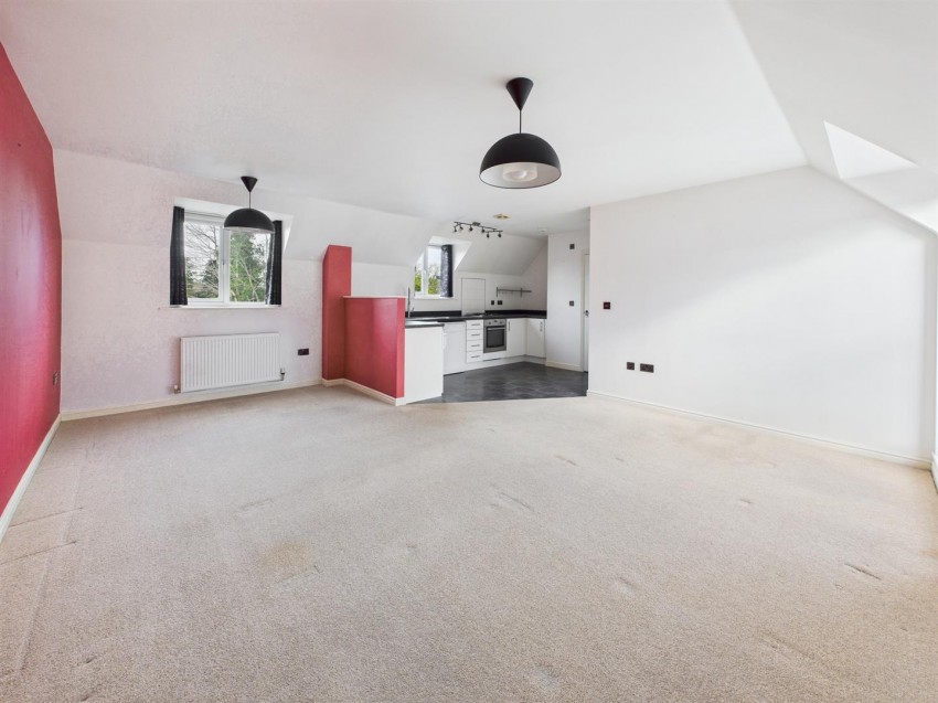 Images for Longhorn Avenue, Gloucester