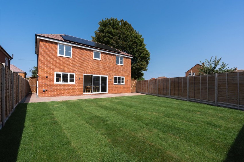 Images for Swallow Crescent, Innsworth, Gloucester