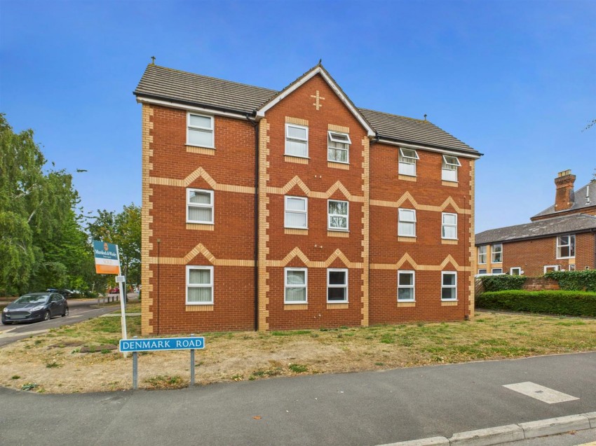 Images for Michaelmas Court, Gloucester
