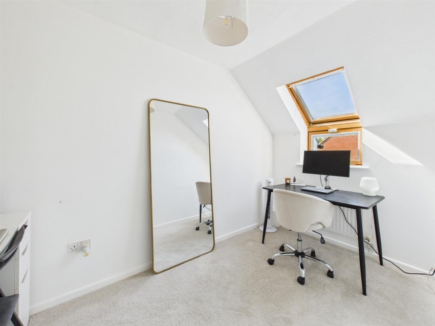 Images for Woodbine Close, Abbeymead