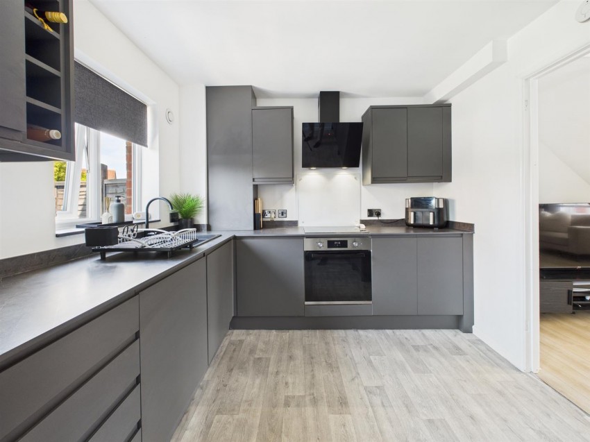 Images for Woodbine Close, Abbeymead