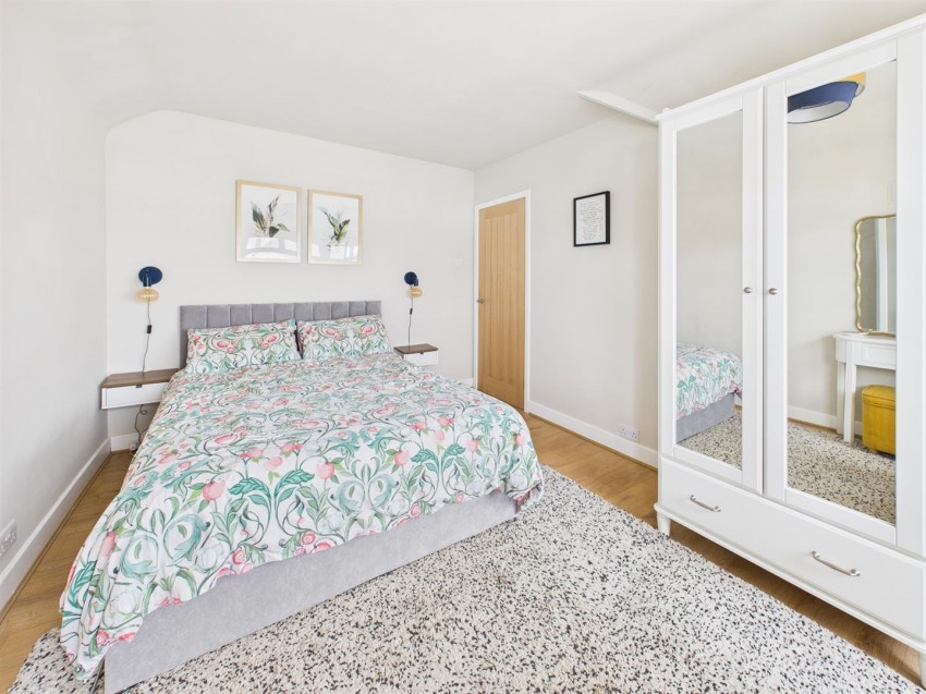 Images for Lea Crescent, Longlevens, Gloucester